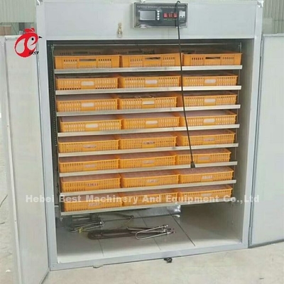oeuf 100w hachant l'incubateur en acier d'oeufs de poulet de panneau isolant d'incubateur à vendre Adela